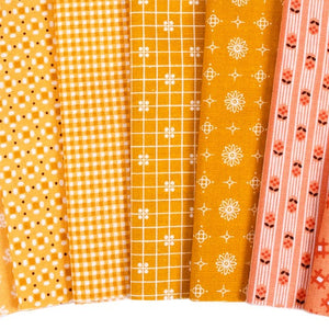 Prim Butterscotch Fat Quarter Bundle - Lori Holt for Riley Blake Designs