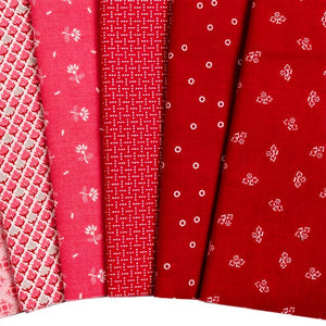 Prim Red Fat Quarter Bundle - Lori Holt for Riley Blake Designs