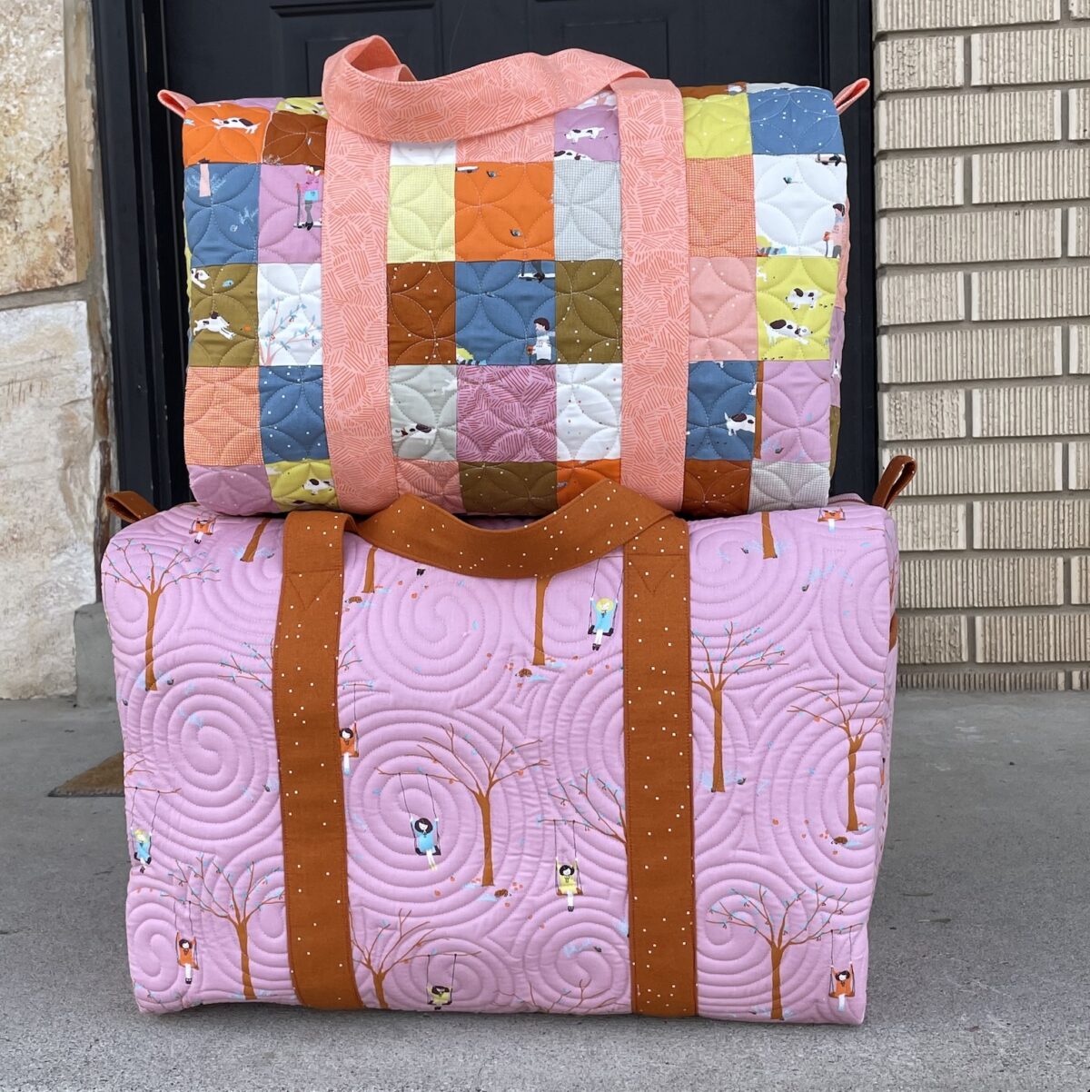 Mini Patchwork Duffle Pattern - Knot and Thread Design – Rainbow Stash